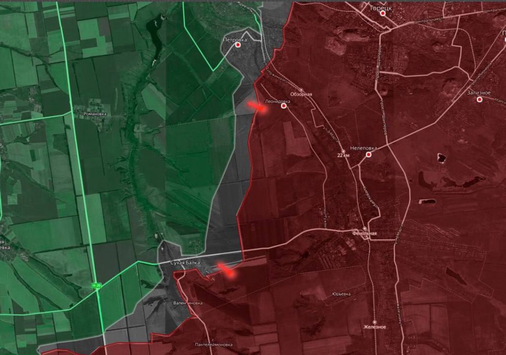 «На Торецком направлении российские войска продвигаются в Тарасовке, а также охватывают населенные пункты Петровка и Щербиновка с запада, создавая условия для последующего наступления на Романовку
