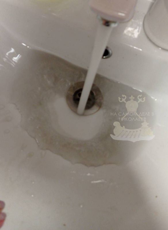 Четвертый год николаевцы лишены питьевой воды в кранах