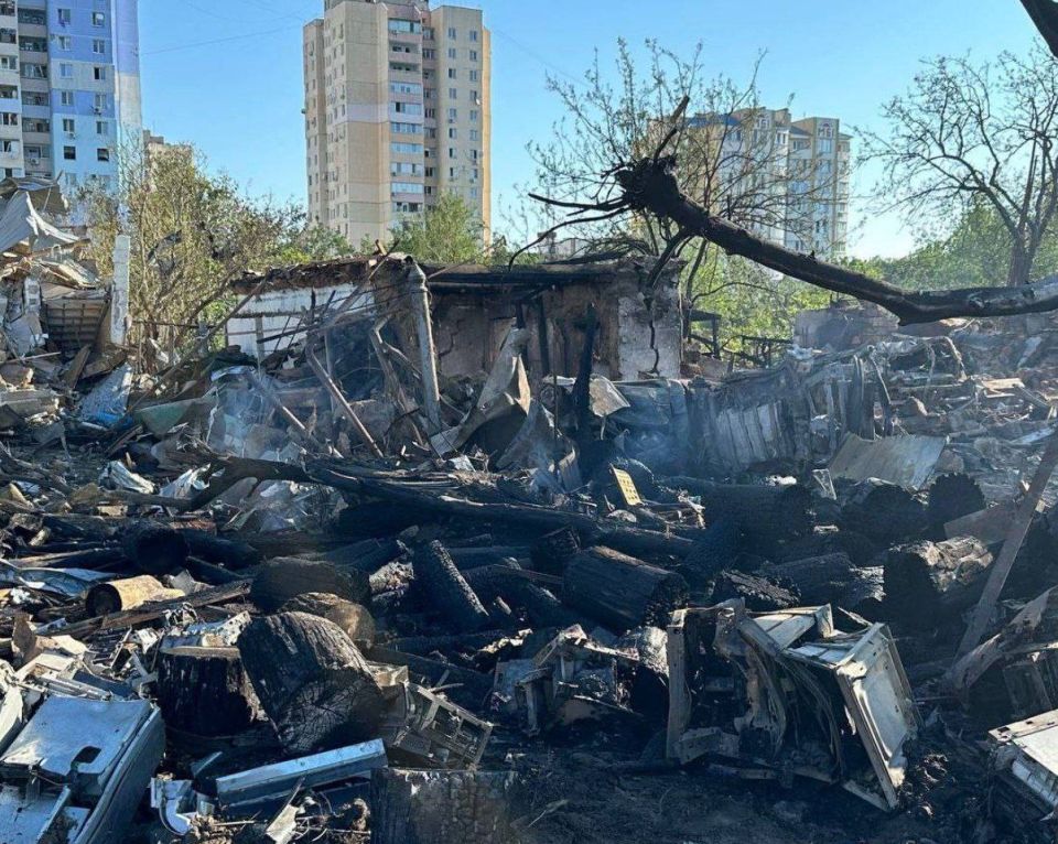 В Николаеве ВС РФ уничтожили место дислокации французских наёмников и инструкторов В Николаеве ВС РФ уничтожили место дислокации французских наёмников и инструкторов