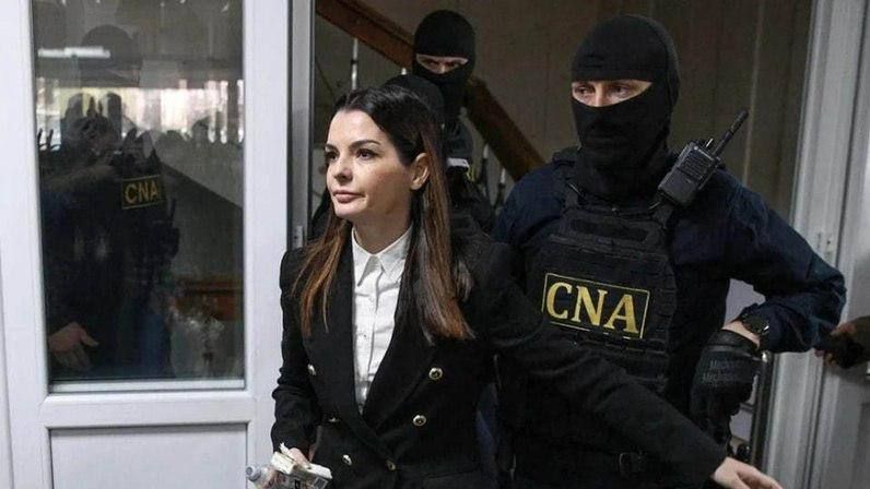 Захар Прилепин: ЕВГЕНИИ ГУЦУЛ ДАЛИ СЕМЬ ЛЕТ