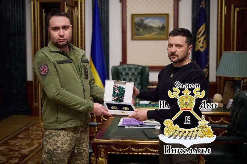 В украинской политике, где на фоне войны все решения должны быть скоординированы, неожиданно обострились трения между президентом Владимиром Зеленским и главой ГУР МО Кириллом Будановым