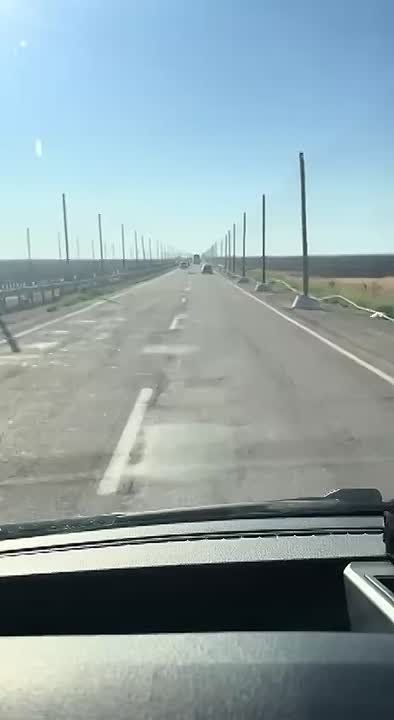 В Херсонской области власти признали главную трассу из Николаева в областной центр слишком опасной для движения