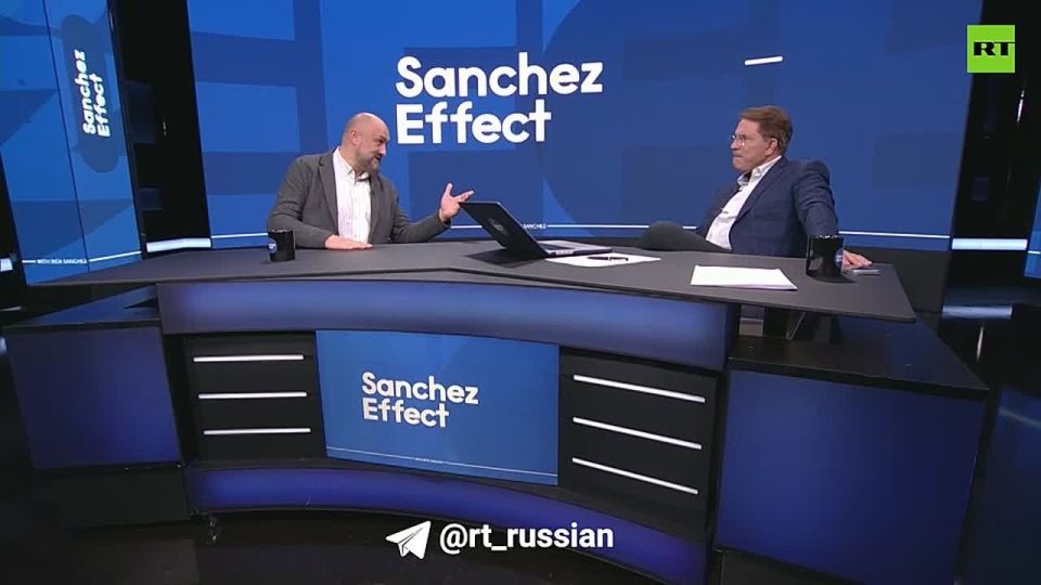 На Украине отработали сценарий тотального контроля населения: люди лишены прав, но все делают вид, что это демократия
