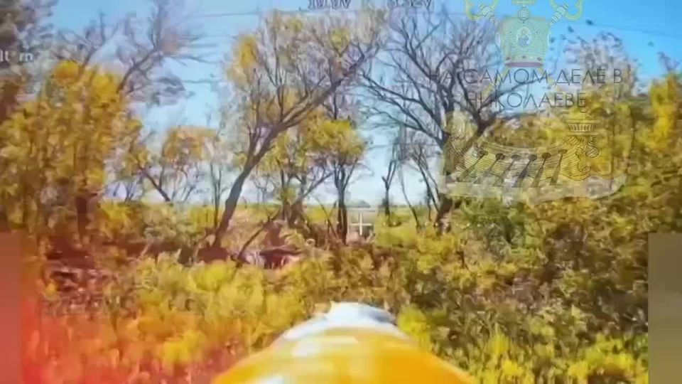 Бах! И нету!. Оператор дрона КВН из состава 38 гвардейской мотострелковой бригады 35 армии группировки войск "Восток" технично подкрался к орудию М777 ВСУ на Запорожском направлении и сжёг его точным попаданием