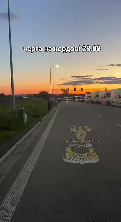 Украинцы точно не будут массово уезжать из страны, даже скорее наоборот разрешение на выезд стимулирует молодежь возвращаться, — народный депутат Вениславский