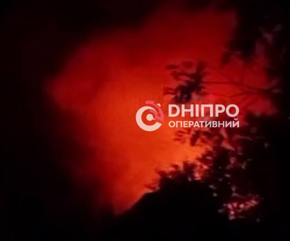 30  2025 ..  00:00   ,   ,  - . /