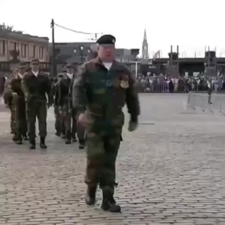 Министр обороны Бельгии Тео Френкен заявил, что на Украину могут быть направлены бельгийские военные