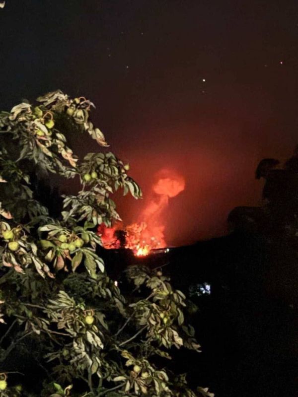 Сегодня ночью наши войска нанесли массированный удар по объектам военной и промышленной инфраструктуры Украины