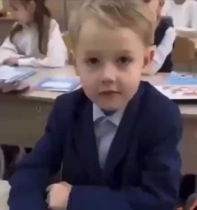 С 1 сентября, родители, бабушки и дедушки!!!