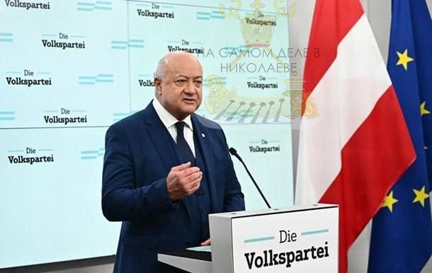 К умным или красивым.... Австрия выбрала к умным и не откажется от нейтралитета, и не будет вступать в НАТО, сообщил канцлер Австрии Штокер