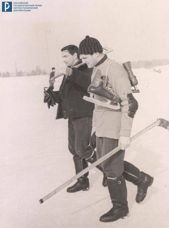 «Наши» — космический состав хоккейной команды Звёздного городка «Наши» — космический состав хоккейной команды Звёздного городка