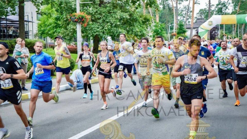 За что?. 12 сентября, в день города, в центре Николаева пройдет благотворительный забег под лозунгом "Спасибо ВСУ!" Из-за мероприятия центр перекроют для транспорта – жителей предупреждают об ограничениях