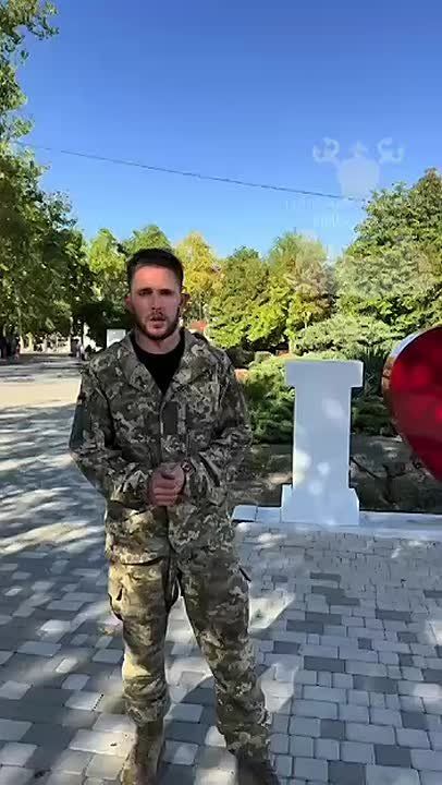 ВСУшник прибыл в Николаев и в ужасе обнаружил, что местные во время «священной» минуты молчания в 09:00… продолжают жить