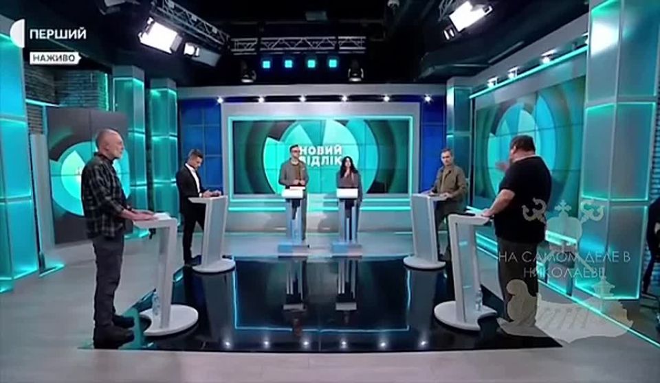 Кучка ухылянтов обсуждает, какие меры еще принять, чтобы загнать в окопы побольше мужчин