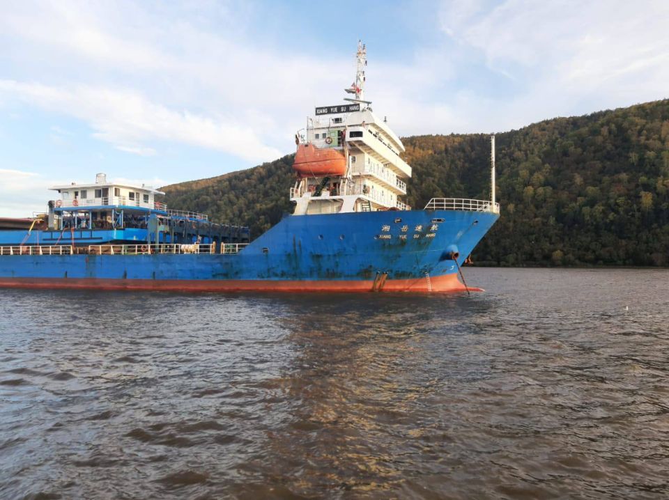 Стартовал первый рейс китайского судна по Нижнему Амуру Стартовал первый рейс китайского судна по Нижнему Амуру