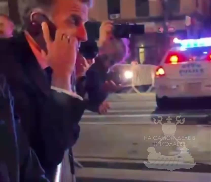 В Нью-Йорке полиция перекрыла улицы ради кортежа Трампа, тормознув при этом кортеж Макрона