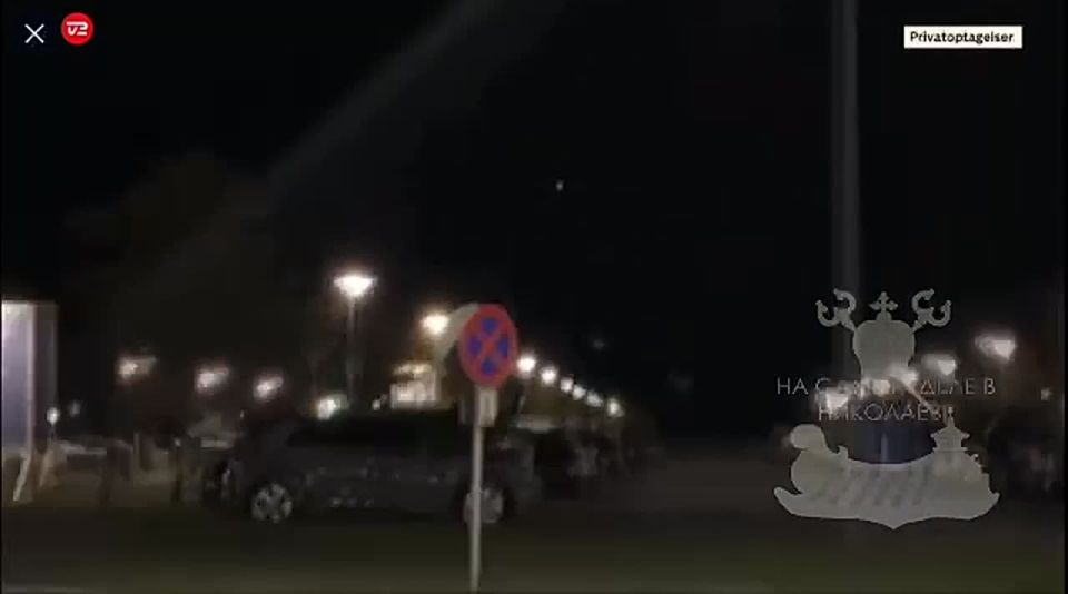 В Дании снова истерика: неизвестные дроны несколько часов кружили над аэропортами и военной базой, а потом — просто «растворились»