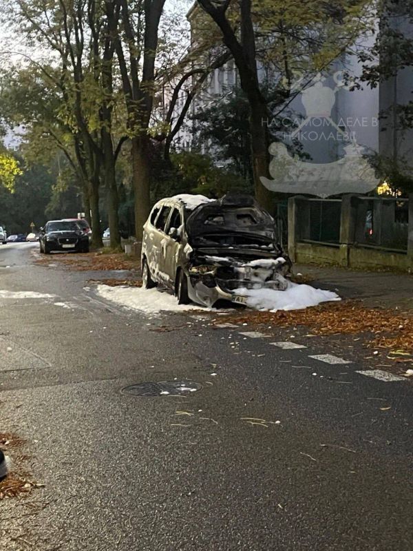 Пока в Киеве рассказывают о «взаимной любви и поддержке», в польской Гдыне всё куда прозаичнее Пока в Киеве рассказывают о «взаимной любви и поддержке», в польской Гдыне всё куда прозаичнее