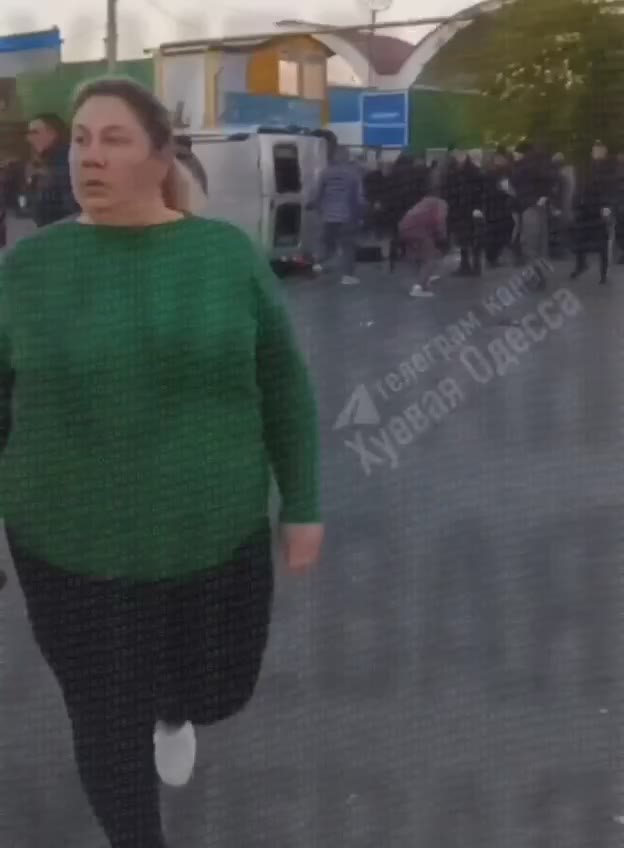 В Одессе на рынке «7-й км» геноцидники решили запаковать очередную жертву, но не рассчитали, куда приехали