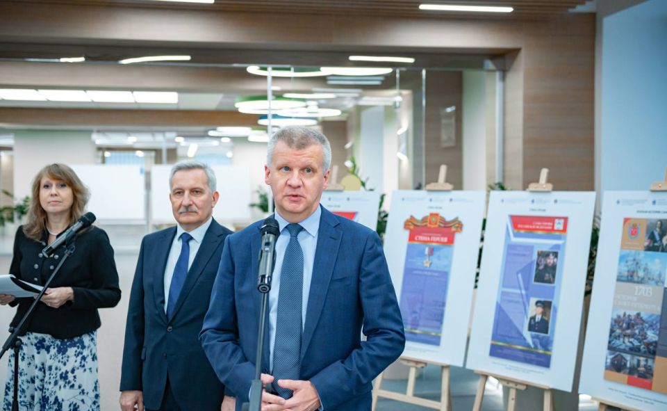 В Минпросвещения РФ открыли выставку школьных дизайн-проектов студентов РГПУ им. А.И. Герцена В Минпросвещения РФ открыли выставку школьных дизайн-проектов студентов РГПУ им. А.И. Герцена