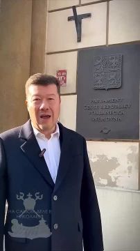 Чехия сбрасывает жовто-блакытный балласт