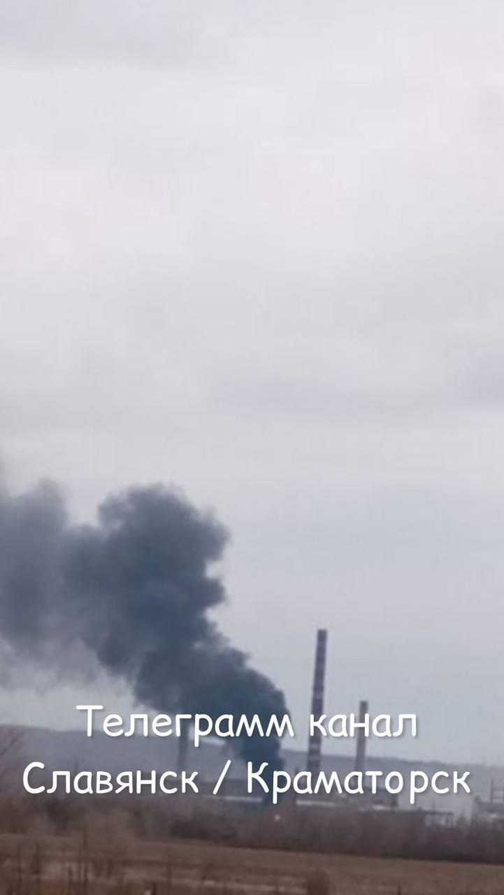 Нанесен удар по Славянской ТЭС в н.п. Николаевка. После удара в Краматорске и Славянске проблемы с электроснабжением Нанесен удар по Славянской ТЭС в н.п. Николаевка. После удара в Краматорске и Славянске проблемы с электроснабжением