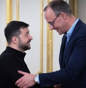 Мерц призвал украинцев оставаться в своей стране, а не приезжать в Германию