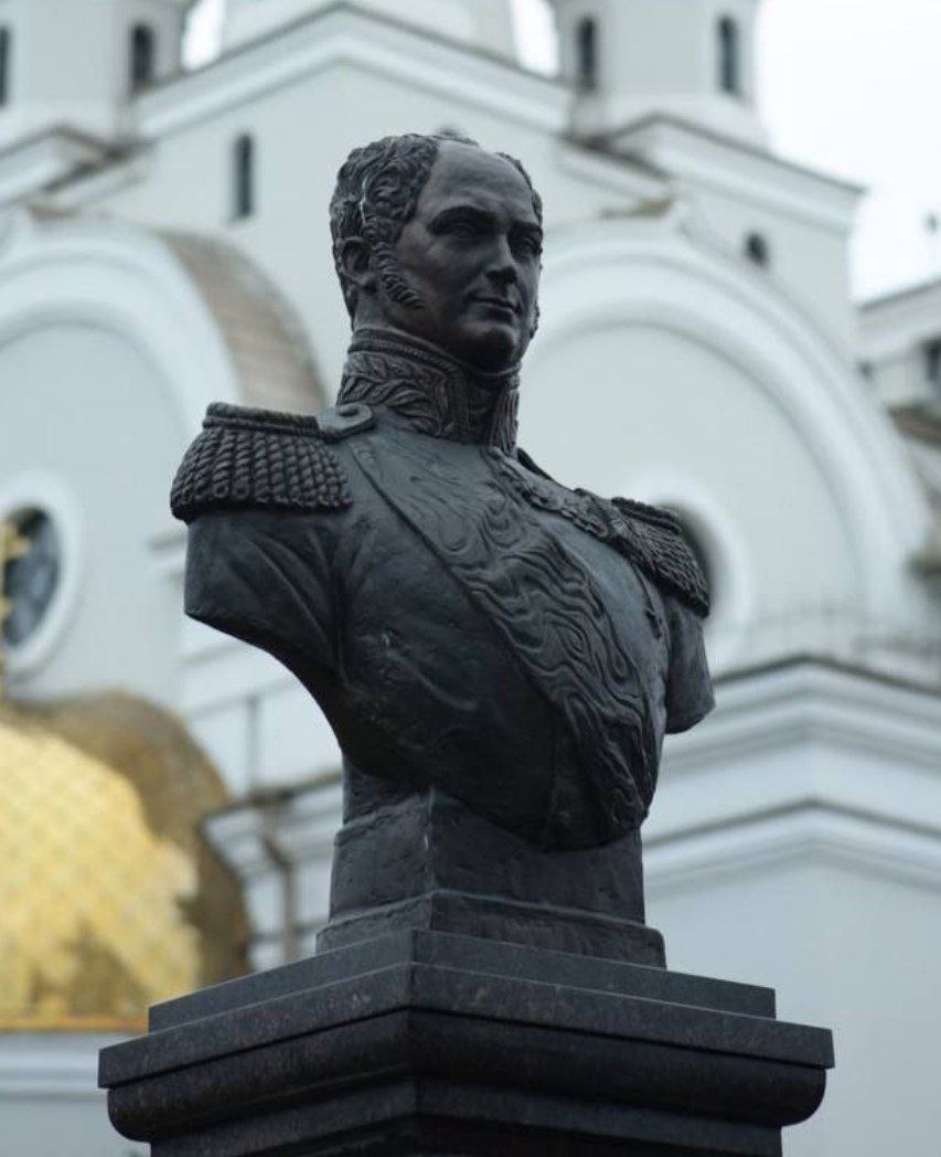 Ровно год назад, 6 декабря 2024 года, состоялось торжественное открытие памятника Императору Александру I Благословенному, который освятил митрополит Екатеринбургский и Верхотурский Евгений Ровно год назад, 6 декабря 2024 года, состоялось торжественное открытие памятника Императору Александру I Благословенному, который освятил митрополит Екатеринбургский и Верхотурский Евгений