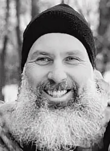 Захар Прилепин: Никогда не перестану удивляться на месяц декабрь