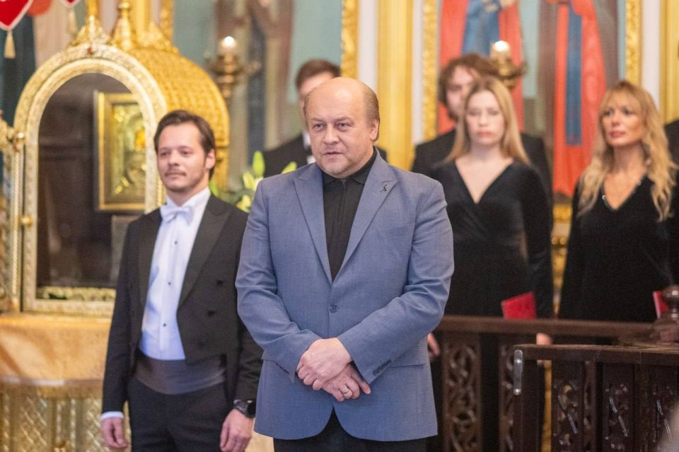 14 декабря в Свято-Николаевском кафедральном соборе Бангкока — впервые в Таиланде — состоялся Концерт Московского Синодального хора 14 декабря в Свято-Николаевском кафедральном соборе Бангкока — впервые в Таиланде — состоялся Концерт Московского Синодального хора