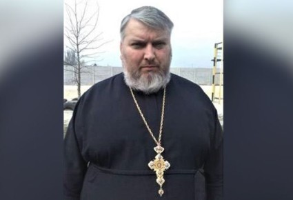 Марина Ахмедова: Отец Владимир и на 3-м фото выжившие