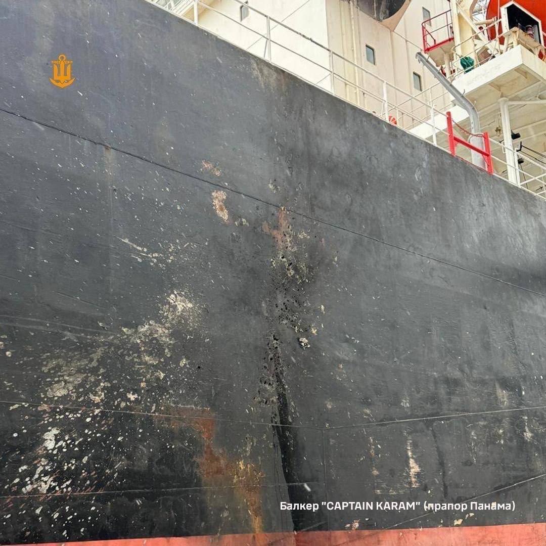 Наказание за пиратство никто не отменял: кадры поражения судов в украинских портах Наказание за пиратство никто не отменял: кадры поражения судов в украинских портах