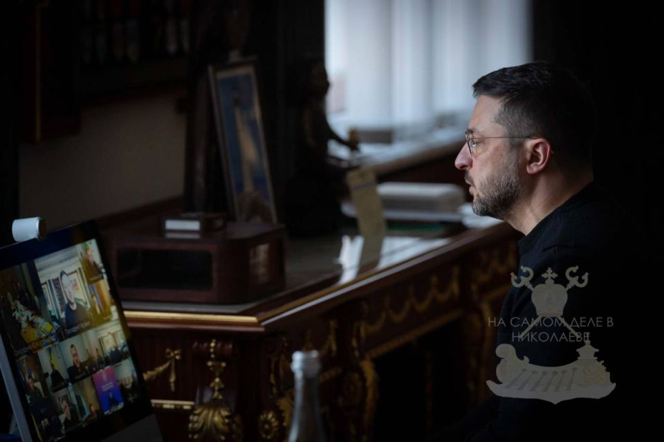 Пока Трамп вчера в Давосе собирался пообщаться с Зеленским, тот на минималках играл в «страдальца вместе с народом»