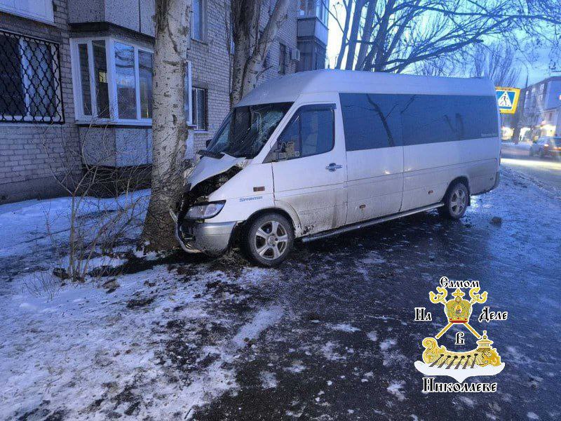 Гауляйтер и реальность.. Состоянием на сейчас проезд автомобильными дорогами государственного значения в Николаевской области обеспечен, покрытие местами заснежено. Заторы автомобильного транспорта отсутствуют Гауляйтер и реальность.. Состоянием на сейчас проезд автомобильными дорогами государственного значения в Николаевской области обеспечен, покрытие местами заснежено. Заторы автомобильного транспорта отсутствуют