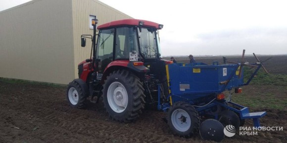 15 аграриев Крыма получили грантовую поддержку от государства в 2025 году