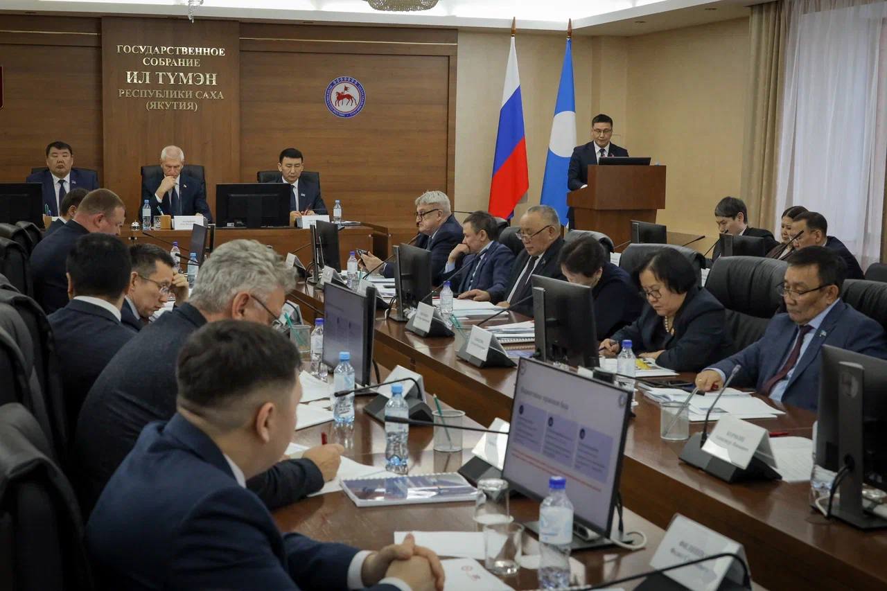 Стратегическая сессия Комитета Государственной Думы по физической культуре и спорту - Дальневосточный федеральный округ задаёт вектор Стратегическая сессия Комитета Государственной Думы по физической культуре и спорту - Дальневосточный федеральный округ задаёт вектор