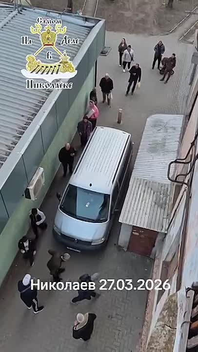 #НамПишут. «ТЦК предприняли попытку задержания местного жителя в Соляных. Но операция провалилась на корню. В конфликт вмешалась легендарная местная ОПГ — Отряд Пацанов Гражданских. Солянские тигры контр-эвакуации показали...