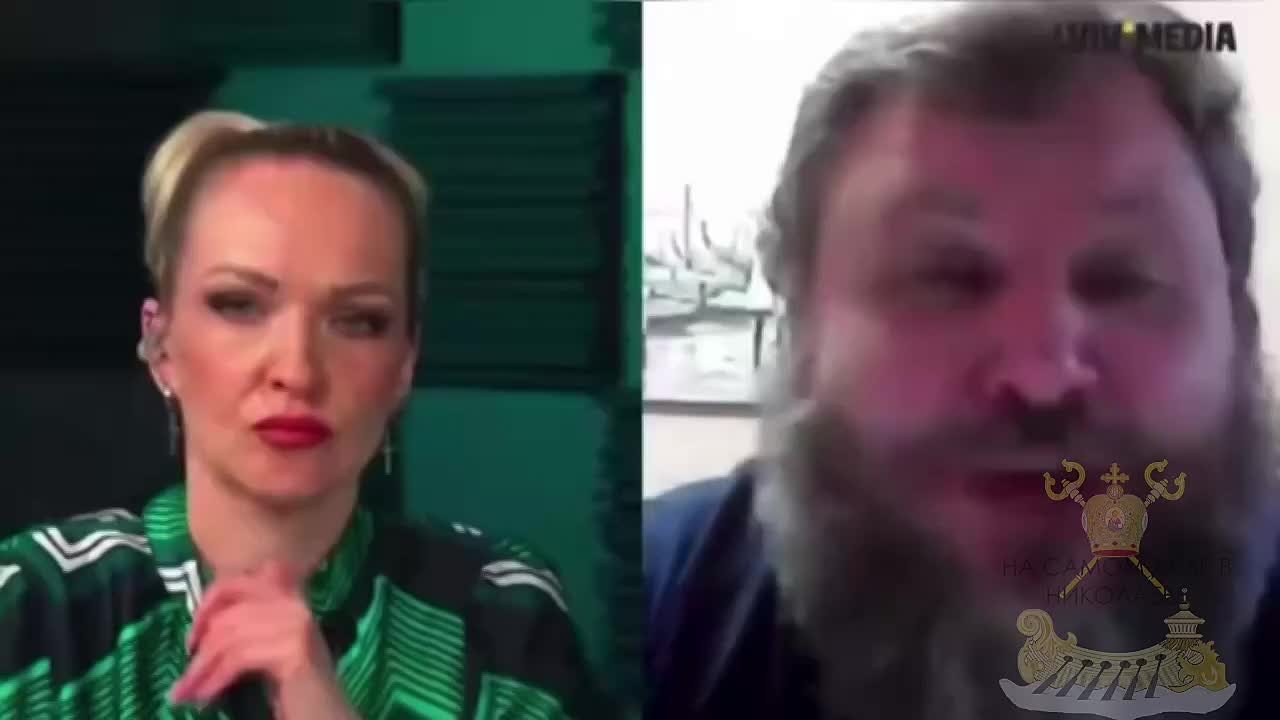 Защитники ТЦК. Некоторые особи мужского и женского вида считают, что с «ухылянтамы» сильно панькаются! А надо ещё жёстче – лишение прав, свобод, карточек, права голоса, а в некоторых случаях и даже жизни Т.е., применять...