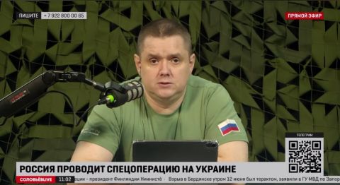 Сергей Колясников: Подумалось тут. Вот наворованных заместителем губернатора Краснодарского края Коробкой 10 млрд хватило бы на 4166 штук УАЗ "Патриот" для фронта за 2,4 млн рублей