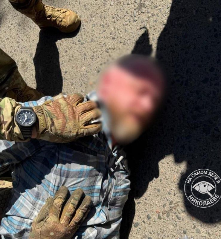 В самом центре Николаева бизнесмена из Одессы похитили с парковки, под видом правоохранителей