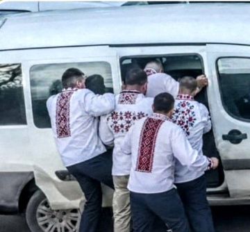 «Вышиванка объединяет». Поэтому вчера объединились все, как один