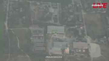 Логистический центр ВСУ, используемый для доставки и хранения БПЛА и комплектующих, уничтожен также в Новой Одессе Николаевской области, сообщает Минобороны РФ