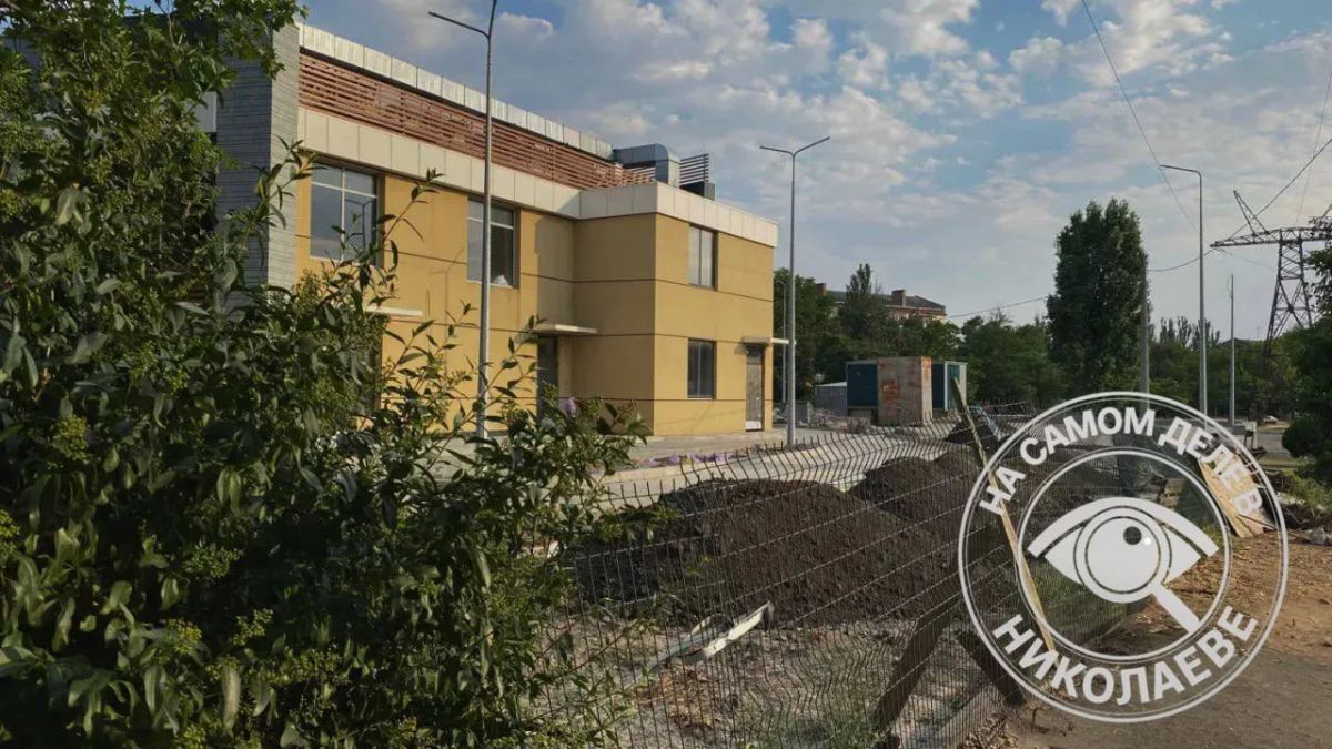 В Николаеве готовят к открытию ещё один McDonald’s В Николаеве готовят к открытию ещё один McDonald’s