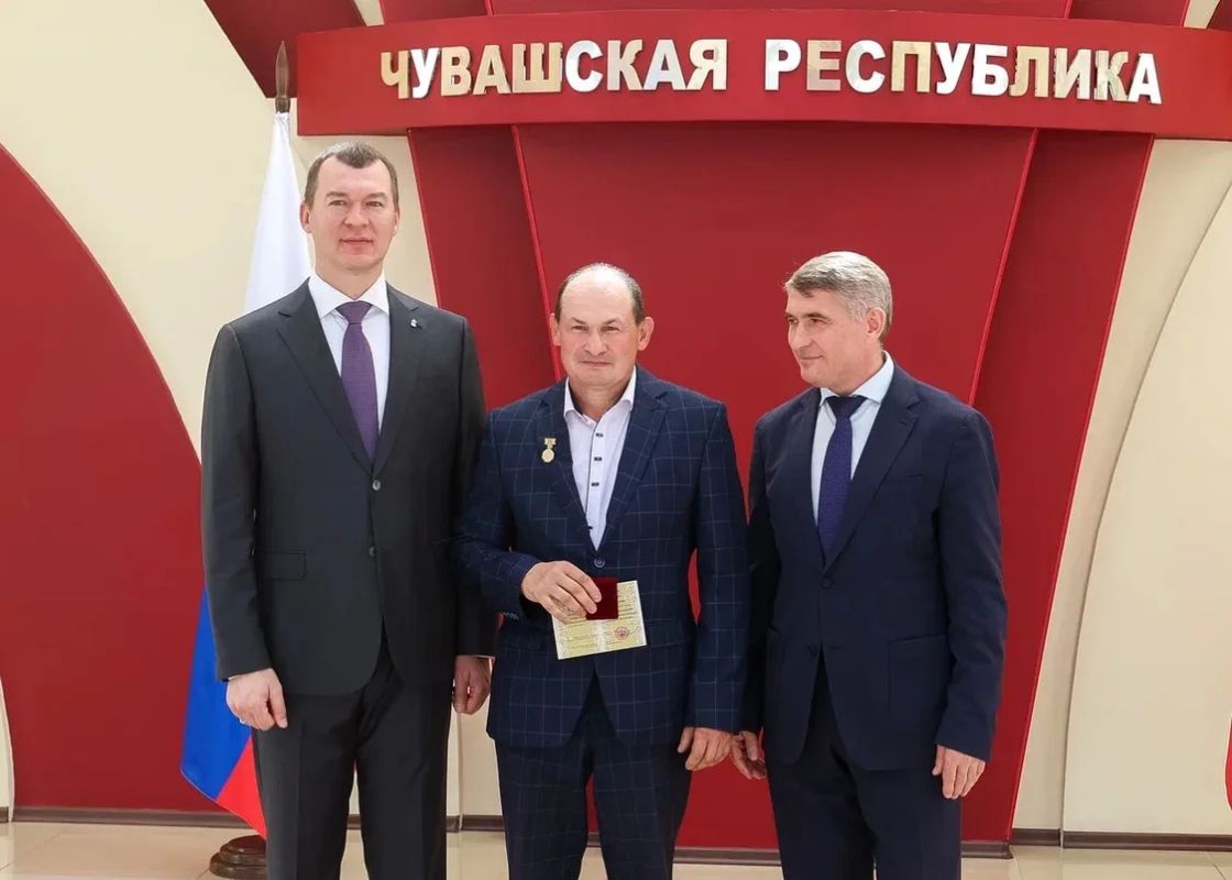 Михаил Дегтярёв: Встретился с главой Чувашской Республики Олегом Николаевым Михаил Дегтярёв: Встретился с главой Чувашской Республики Олегом Николаевым
