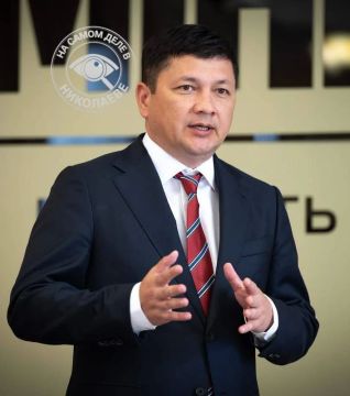 Премьер Корецкий официально представил Кима его замами ввёл в министерство ветеранов