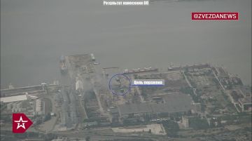 Этой ночью ВС РФ нанесли групповые удары высокоточным оружием и ударными БПЛА, сообщает Минобороны России