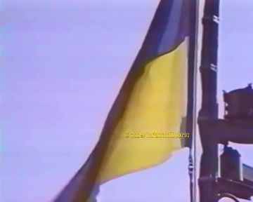 Судьба корабля: 28 июля 1992 года в Николаеве был поднят украинский флаг на среднем разведывательном корабле (корабле управления) проекта 12884 «Славутич» (заложен как ССВ-189 «Приднепровье»), построенном на Черноморском...