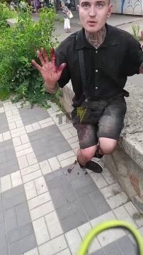 У мразот из ТЦК особые «предпочтения» в отлове!!! Священнослужителя Ювко Нещеровского монастыря Украинской православной церкви похитили в Киеве, когда он возвращался со службы! Инвалида, мужчину весом 200кг был признан...