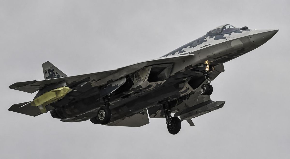 9 августа 2026 в районе молдавского поселка Крокмаз (в непосредственной близости от границы с Одесской областью) были обнаружены обломки неизвестного ранее летательного аппарата 9 августа 2026 в районе молдавского поселка Крокмаз (в непосредственной близости от границы с Одесской областью) были обнаружены обломки неизвестного ранее летательного аппарата