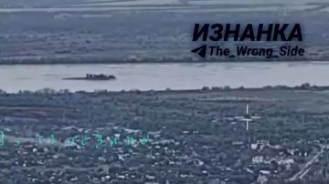 Удары при помощи ФАБ-500 по позициям ВСУ в Николаевке и удар ФАБ-3000 по пункту управления БпЛА в Херсоне